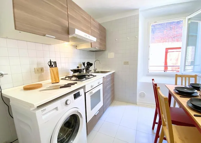 Santo Stefano - Vista Unica Su Appartamento *